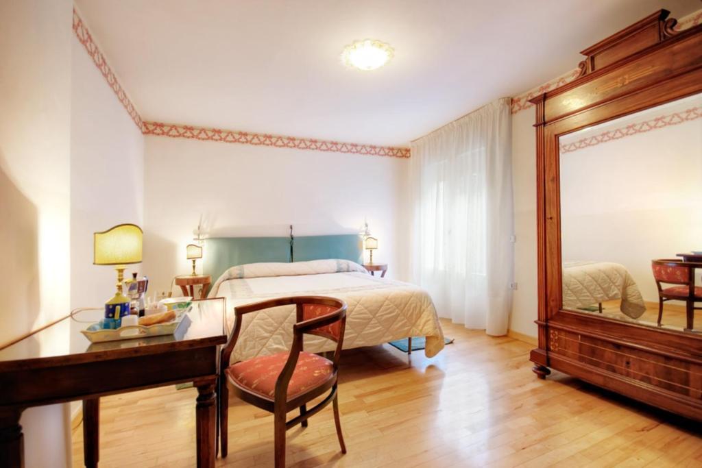 Locanda Paradiso Faenza Szoba fotó
